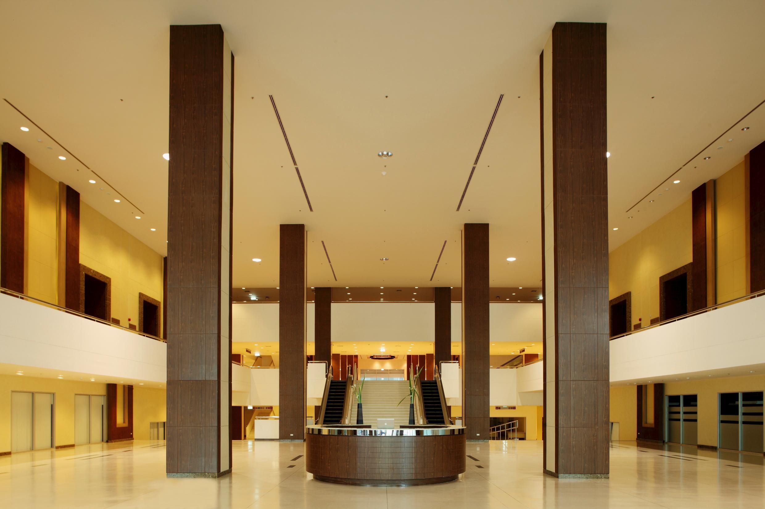 Centara Life Government Complex Hotel & Convention Centre Chaeng Watthana Bangkok Exterior photo